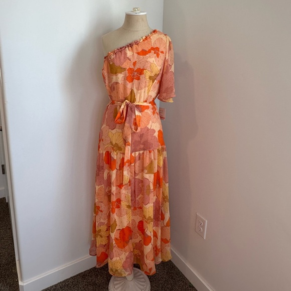 🆕TAYLOR one shoulder midi floral dress size 14 - Picture 2 of 8